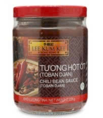 TƯƠNG HỘT ỚT LEEKUMKEE 226G - THÙNG 12 HỦ